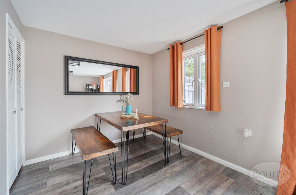Property photo 3 of 24 Da4A942E-c390-4c9...