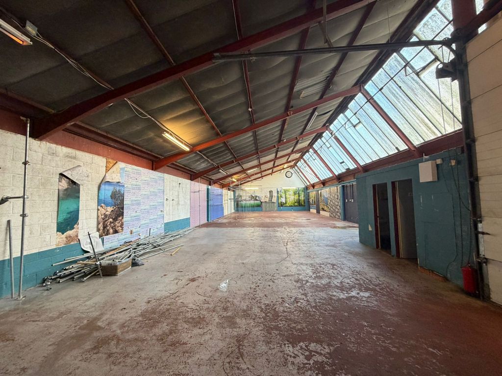 Property photo 3 of 3