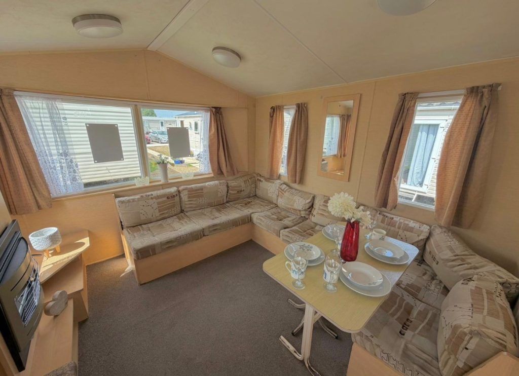 Property photo 3 of 7 Willerby Magnum 2010 Vs077699 148378685.Jpeg