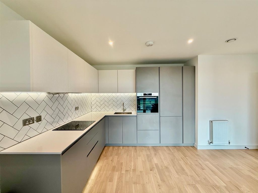 Property photo 2 of 15 Img_2171.Jpeg