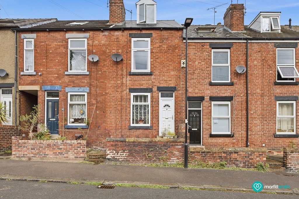 Property photo 1 of 24