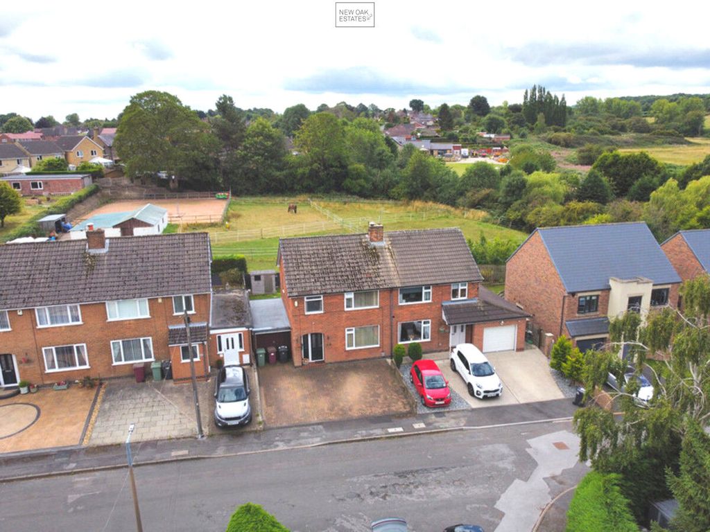 Property photo 3 of 28