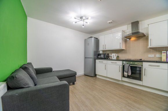 Property photo 3 of 8 8802571.Jpg