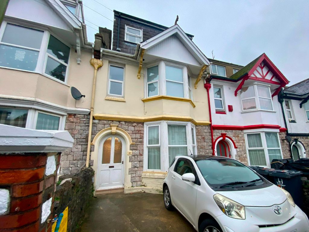 Property photo 1 of 6
