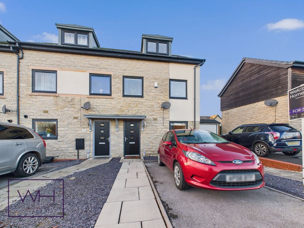 Property photo 1 of 20 Cam03785G0-Pr0325-Still022