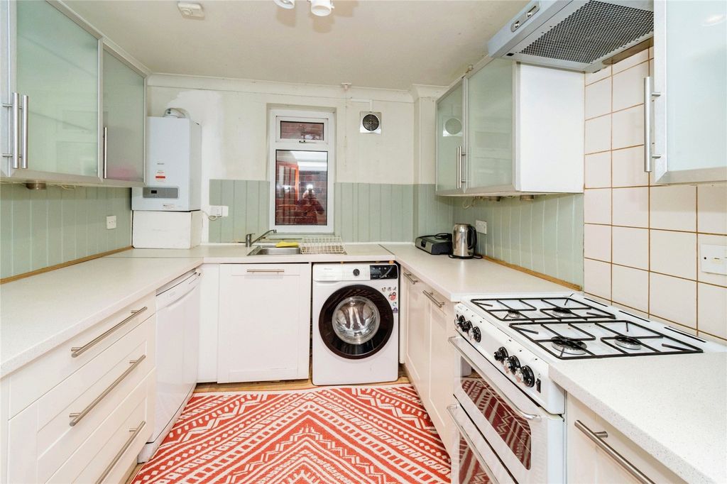 Property photo 2 of 14 Photography