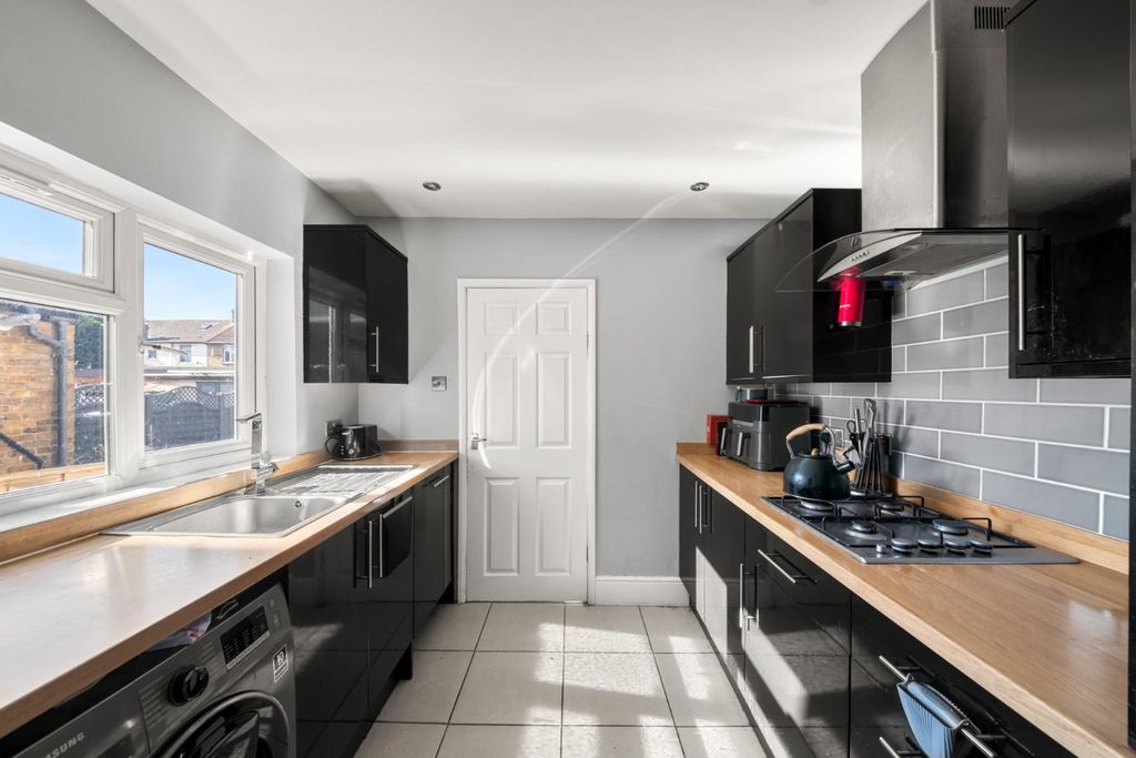 Property photo 3 of 13 Dsc_7832-Edit.Jpg