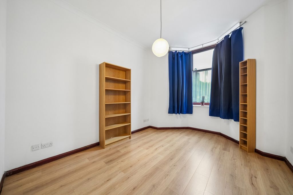 Property photo 2 of 15 Picture No. 02