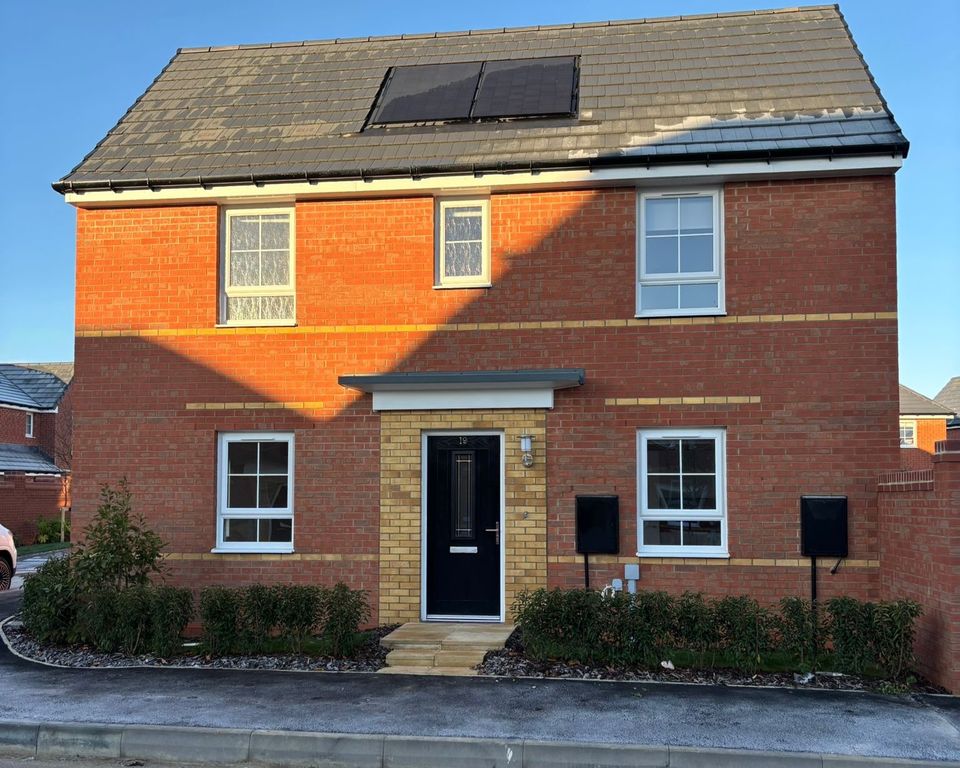 Property photo 1 of 10 Exterior