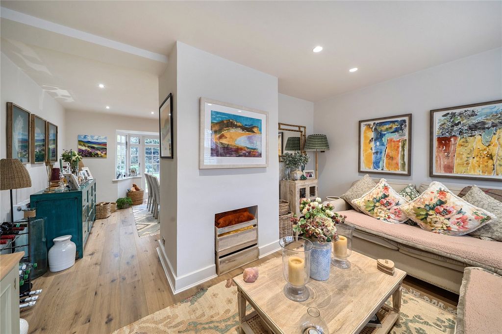 Property photo 3 of 21 Reception Room