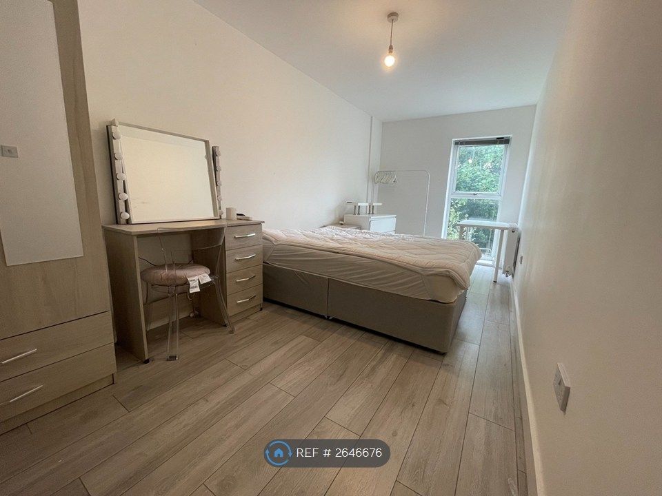 Property photo 3 of 5