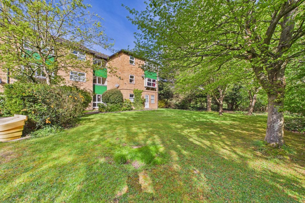 Property photo 1 of 8 Picture No. 06