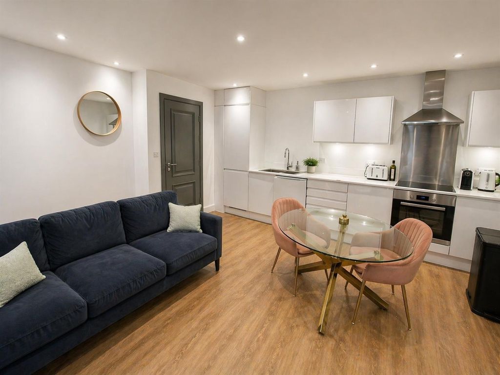 Property photo 1 of 7 Chatgpt Image Apr 22, 2026, 03_29_19 Pm.Png