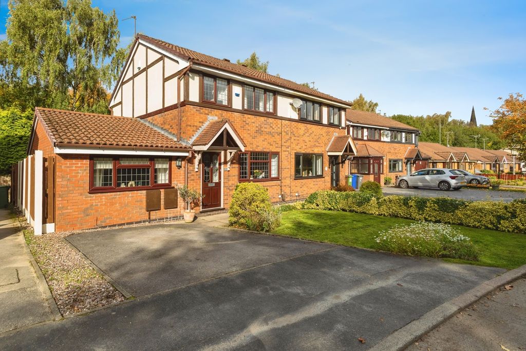 Property photo 1 of 17 Photo