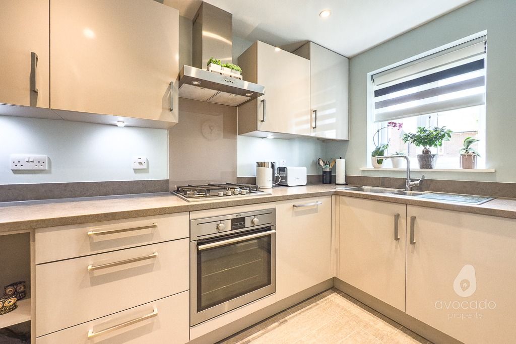 Property photo 2 of 12 4199537