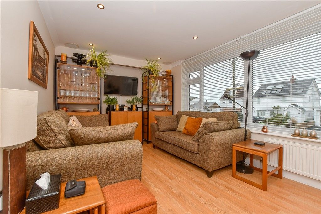 Property photo 2 of 14 Lounge/Diner