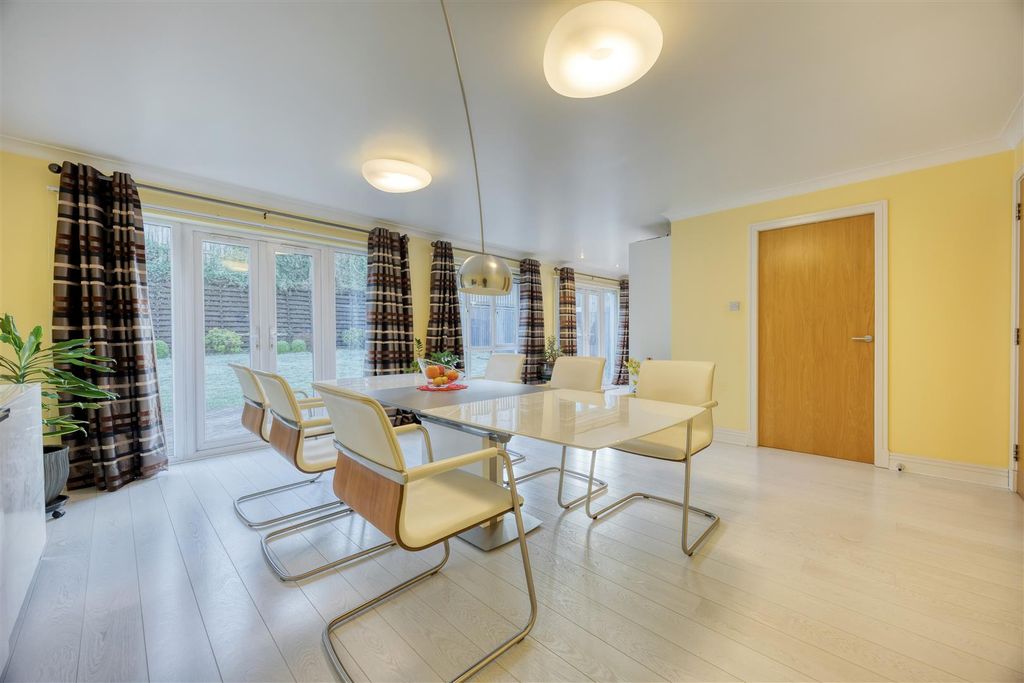 Property photo 2 of 34 31_Cortmalaw_Gate_Robroyston_010.Jpeg