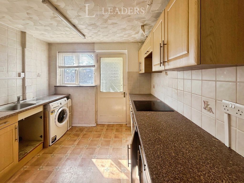 Property photo 3 of 10 Pbox-Img.Jpg