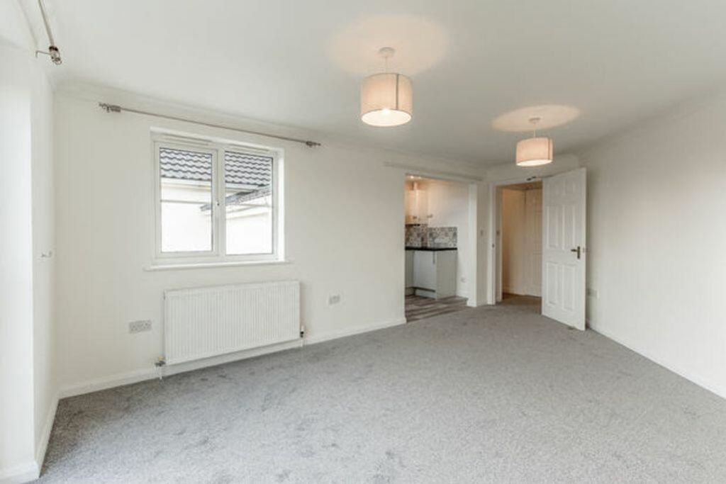 Property photo 3 of 13 1F8321Ca760A63022Befa01Dd7c5A2E5