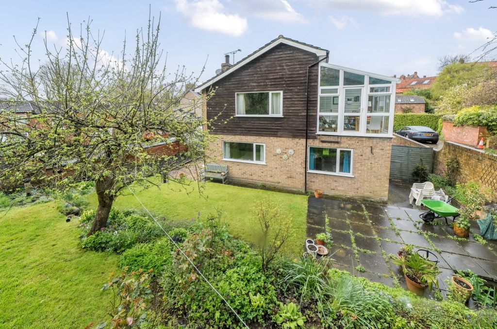 Property photo 2 of 24 1109961 (9)