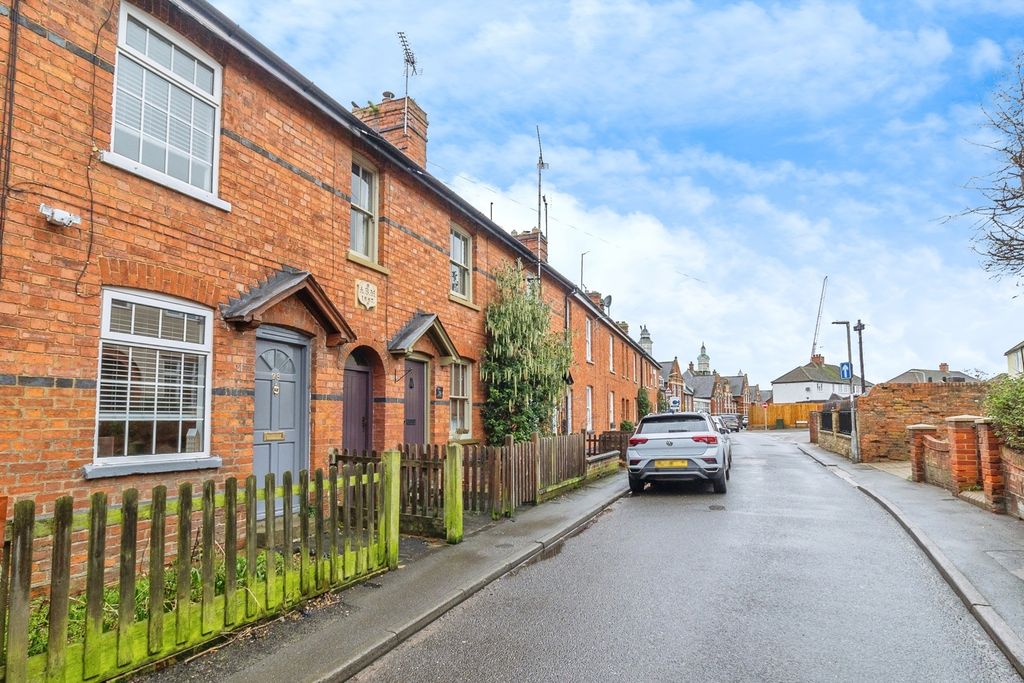 Property photo 2 of 20 Pbox-Img.Jpg