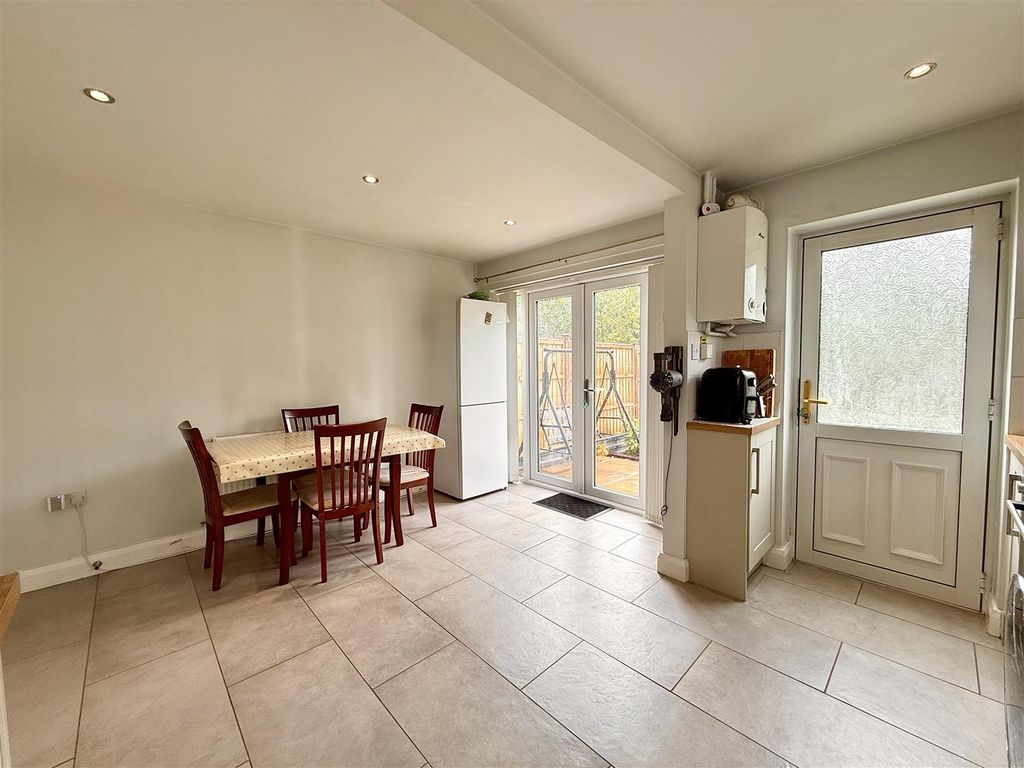 Property photo 2 of 16 2