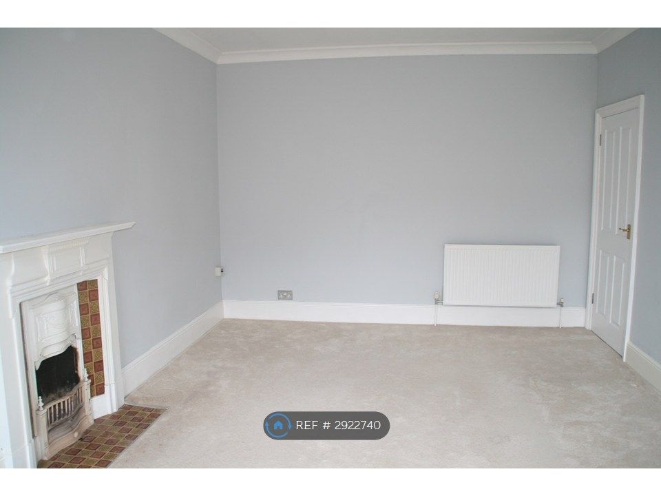 Property photo 2 of 9 Sitting Room