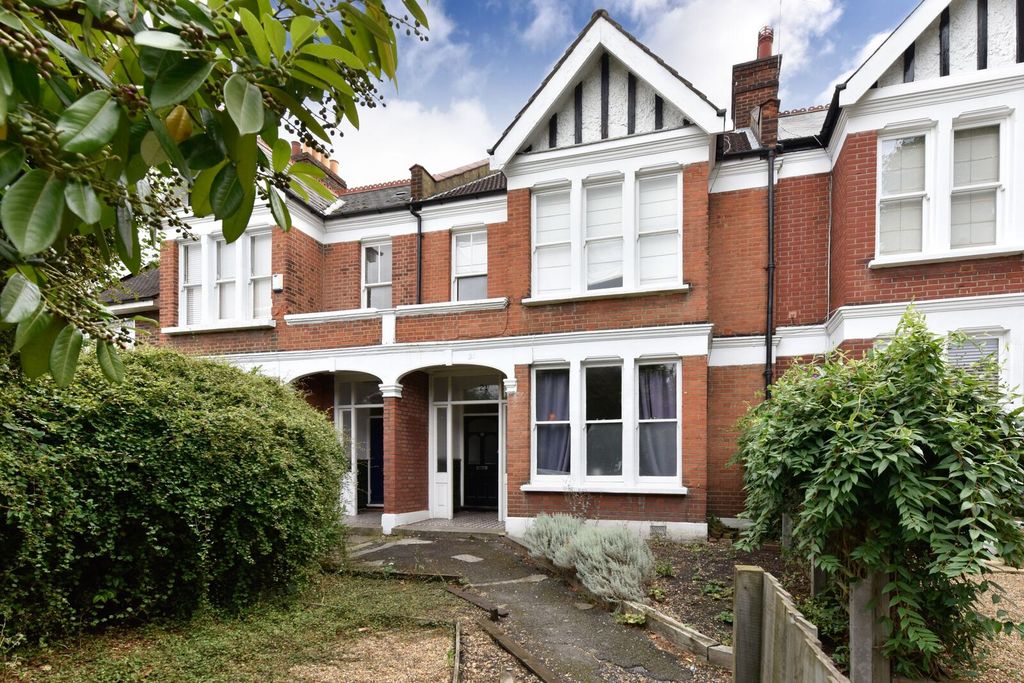 Property photo 1 of 7
