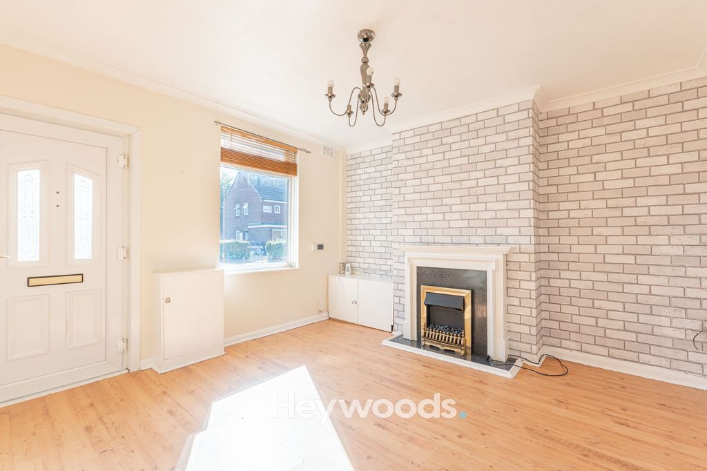 Property photo 2 of 24