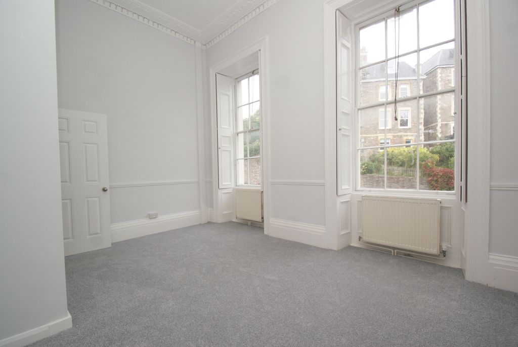 Property photo 3 of 4 Dsc05943.Jpg