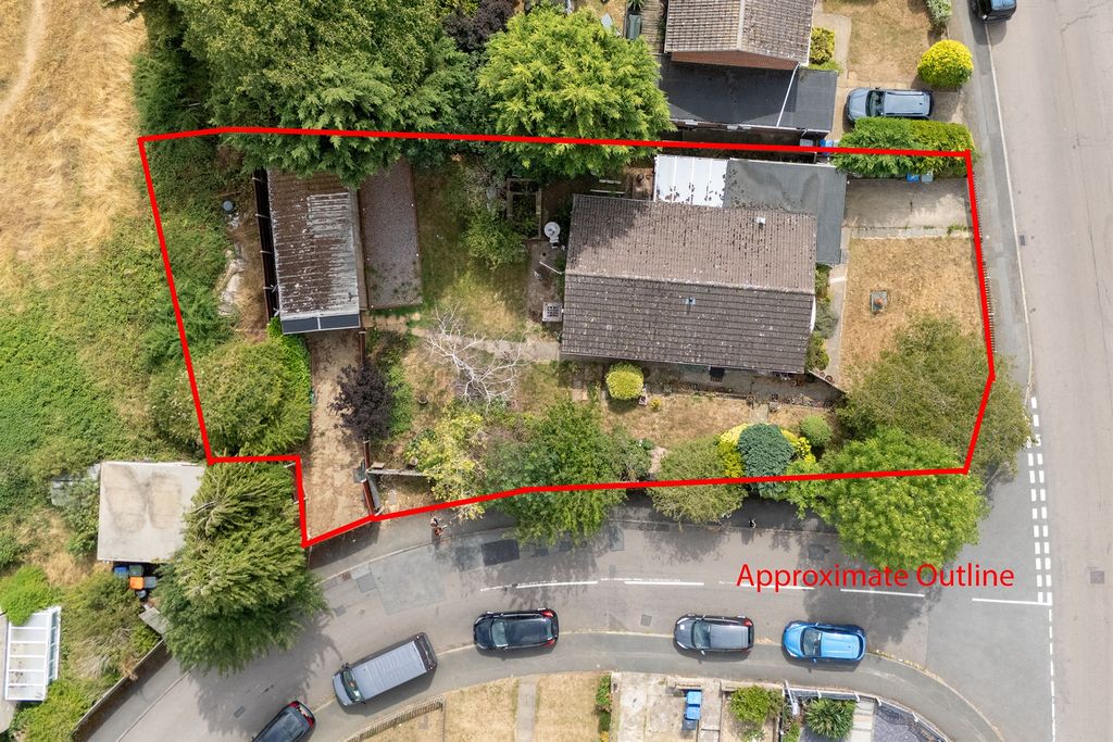 Property photo 1 of 11