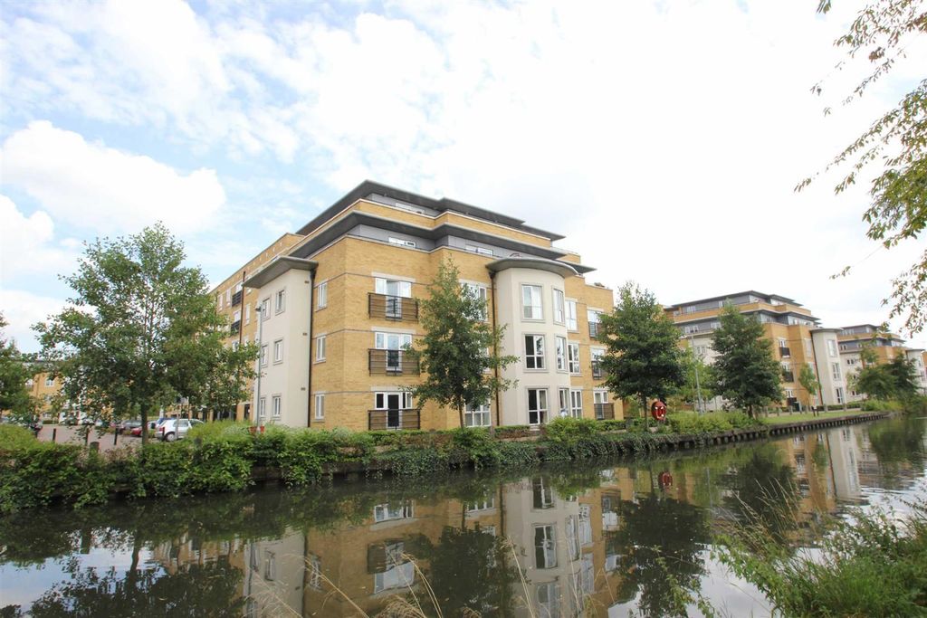 Property photo 1 of 20 Canal Veiw.Jpg