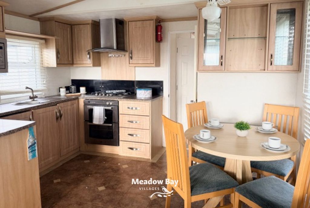 Property photo 3 of 6 2008 Rosedale 37x12 1.Jpg