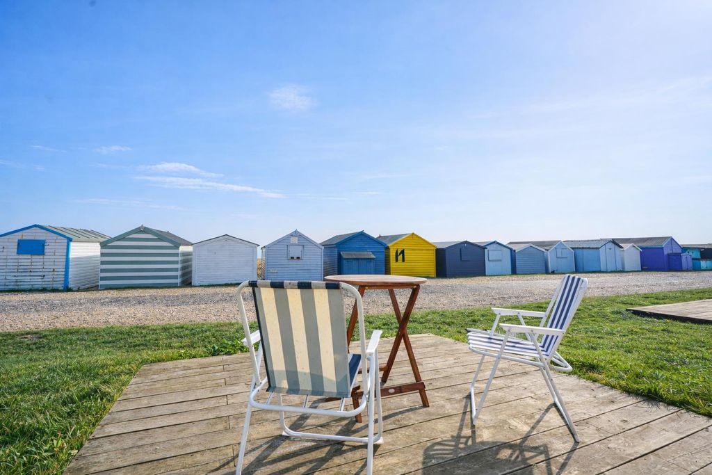 Property photo 3 of 11 E2d167d8-cc19-4Ac3-9B75-9d22Cfd970d2.Png