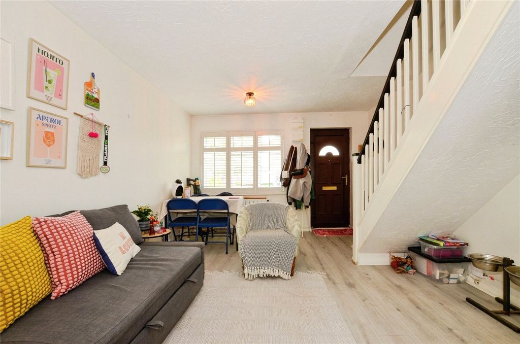 Property photo 3 of 18 Picture No. 02