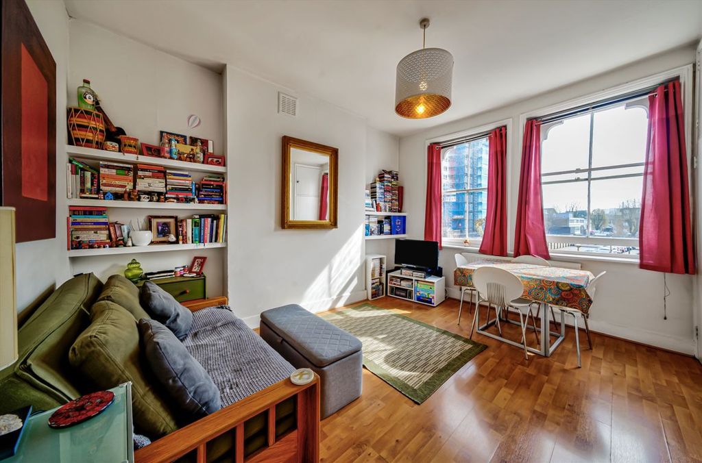 Property photo 2 of 4