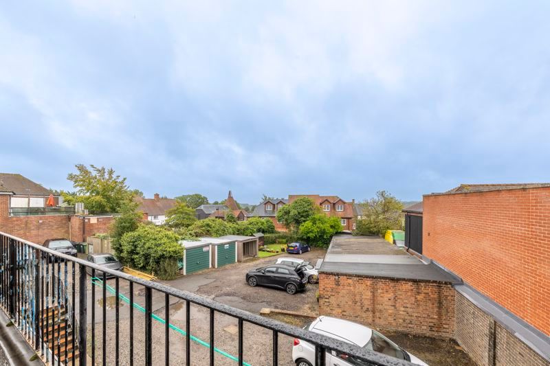 Property photo 2 of 13 Photo 9