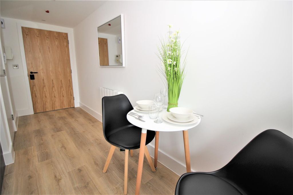 Property photo 2 of 10 Breakfast Area2.Jpg