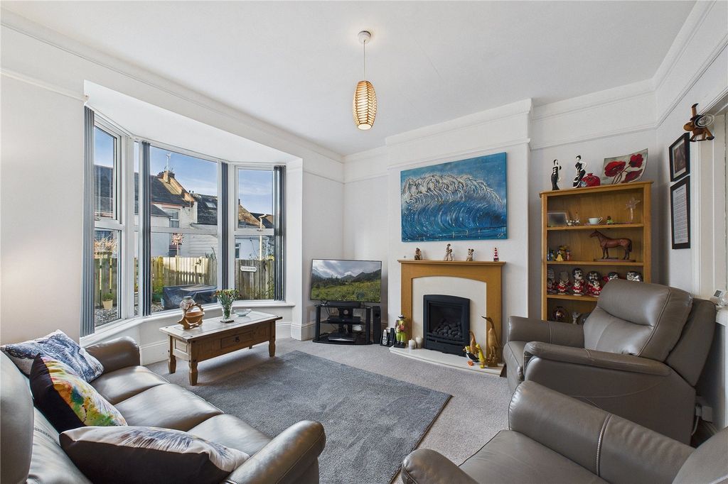 Property photo 3 of 14 Picture No. 05