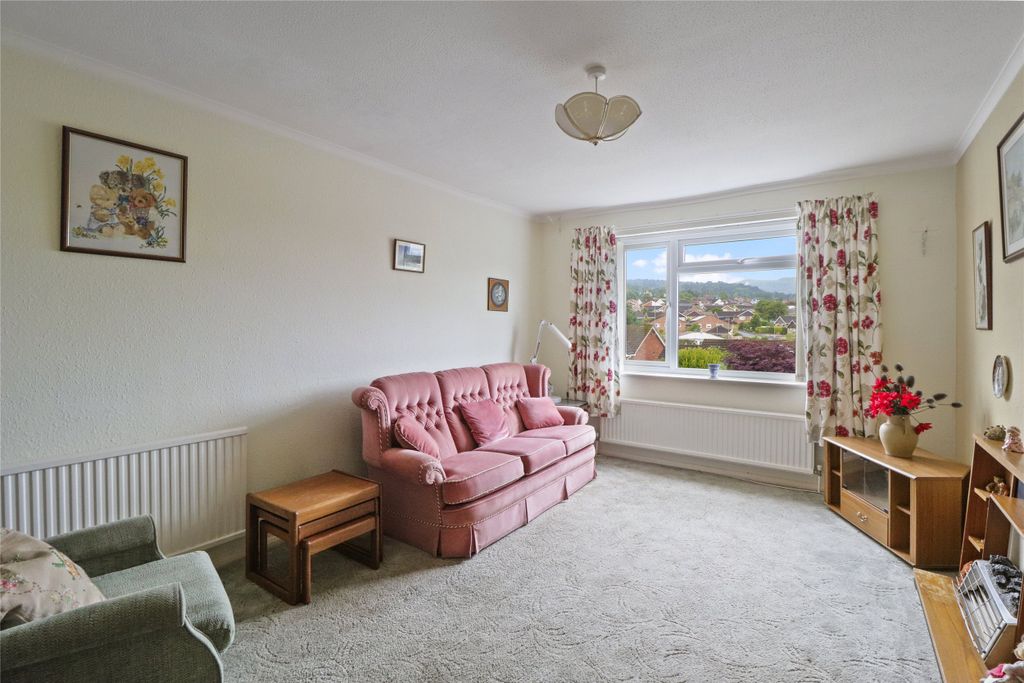 Property photo 3 of 10 Picture No. 13