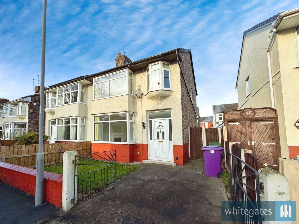 Property photo 1 of 16 Picture No. 12