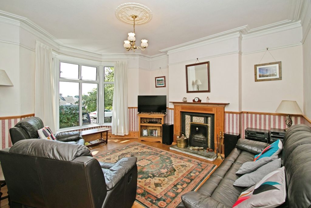 Property photo 2 of 17 Pbox-Img.Jpg