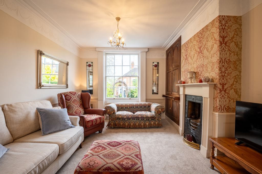 Property photo 2 of 24 Family Room