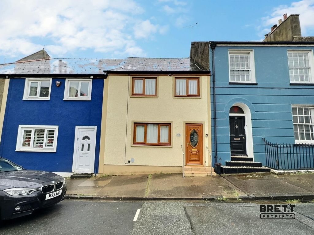 Property photo 1 of 7 Main Image