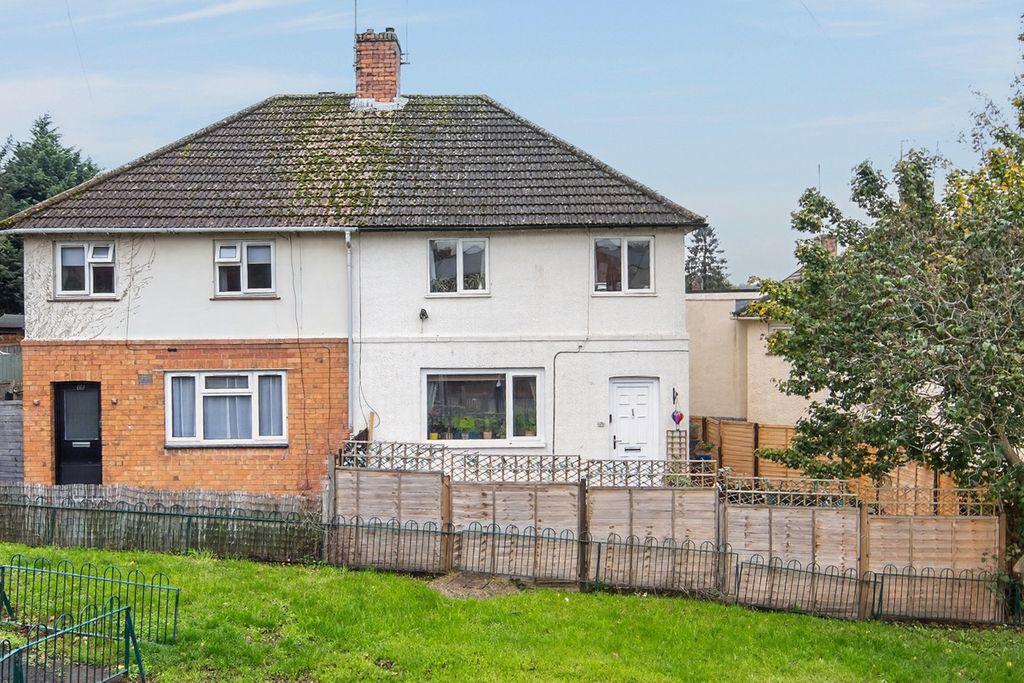 Property photo 1 of 35