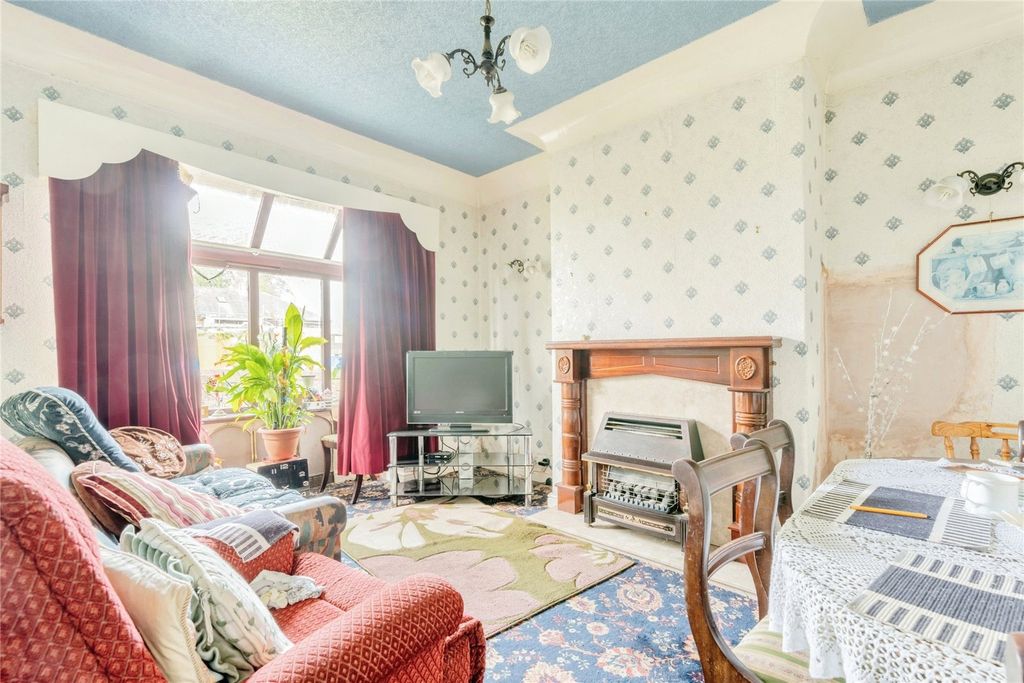 Property photo 3 of 16 Picture No. 05