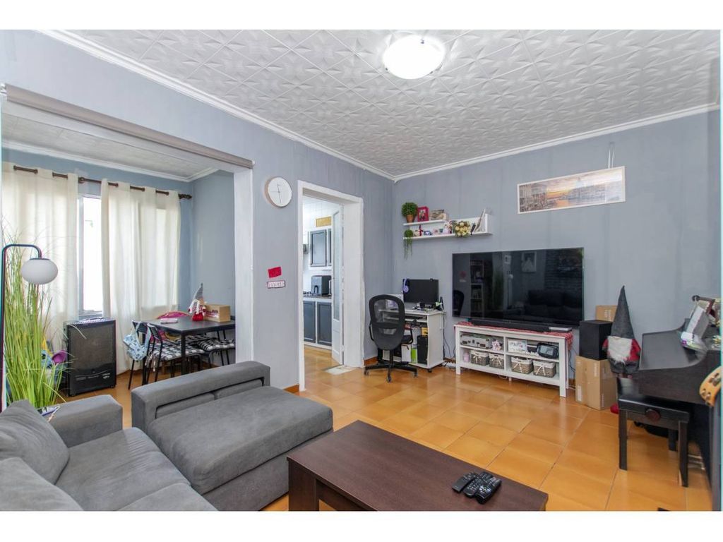 Property photo 1 of 30