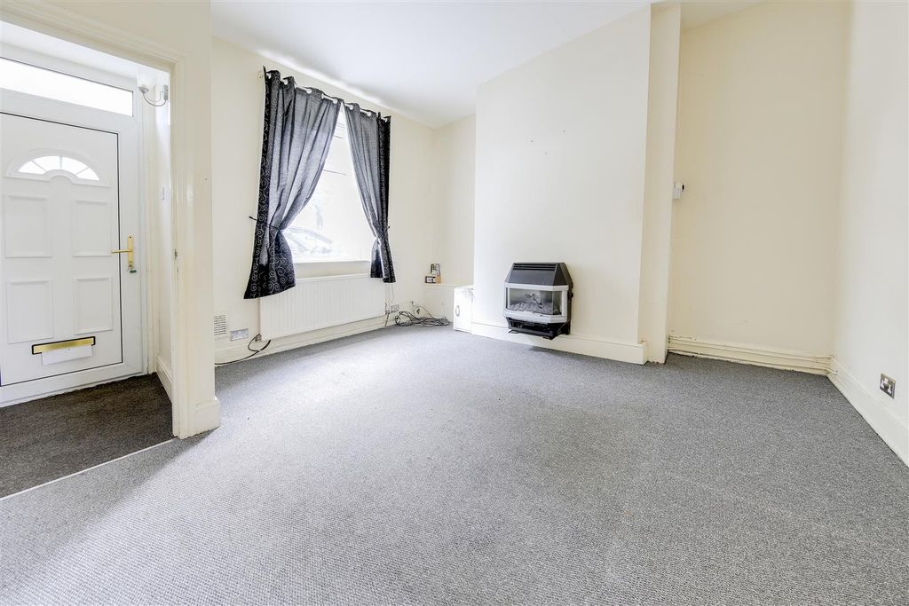 Property photo 1 of 9 542A2173-542A2177_1.Jpg