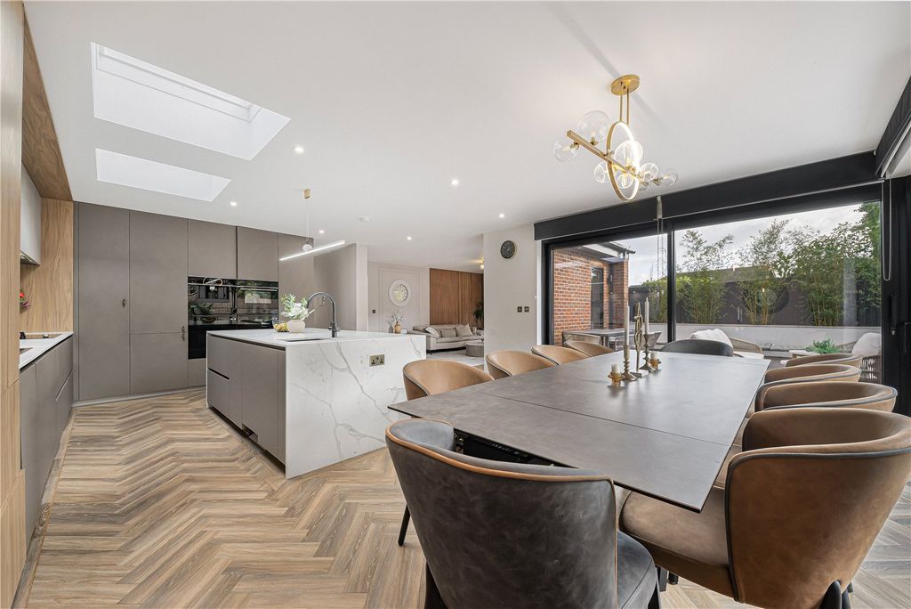 Additional image 14 of 4 bed bungalow for saleBrackendene, Dartford, Kent DA2
