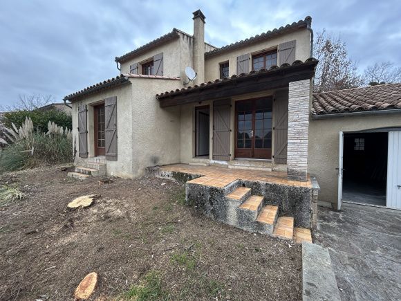 Property photo 1 of 3